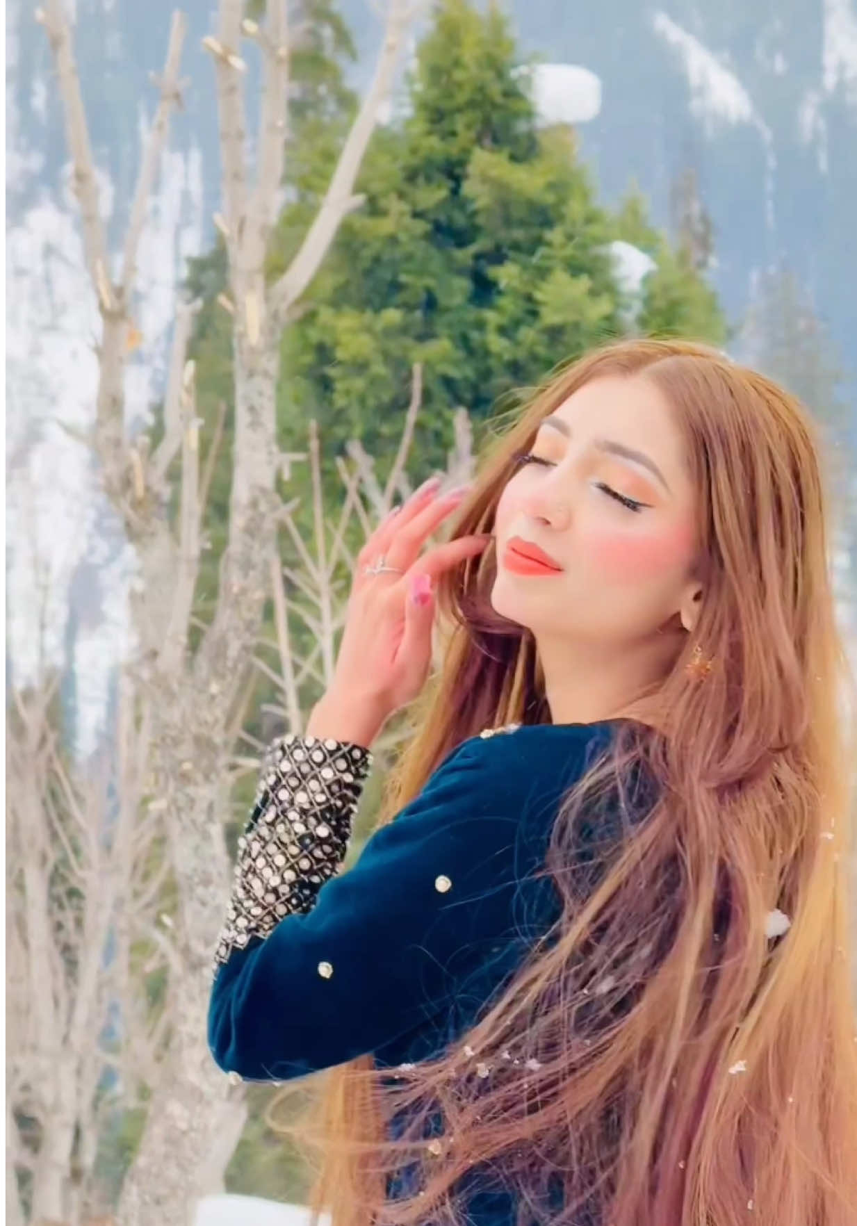 @ABEERA&hearts;️🦋