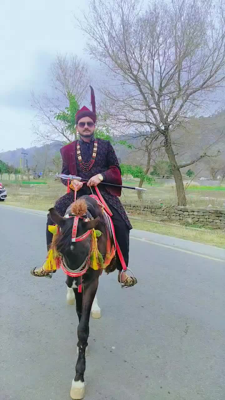 @shuJaa_Bhai