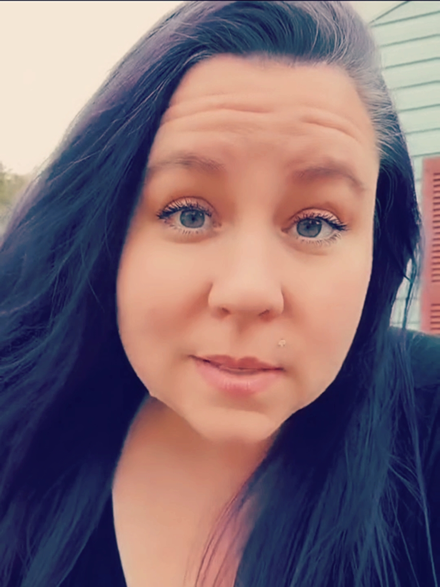 @itsme_christee