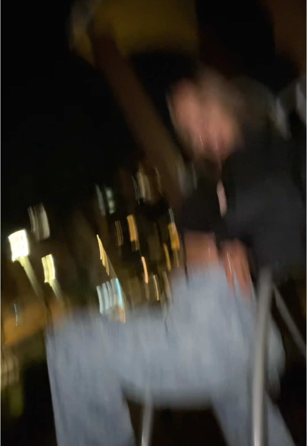 @Ele
