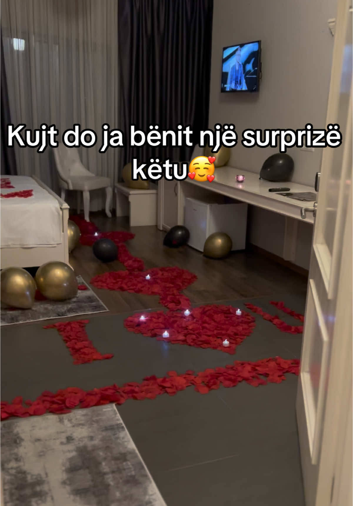 @hoteldaku