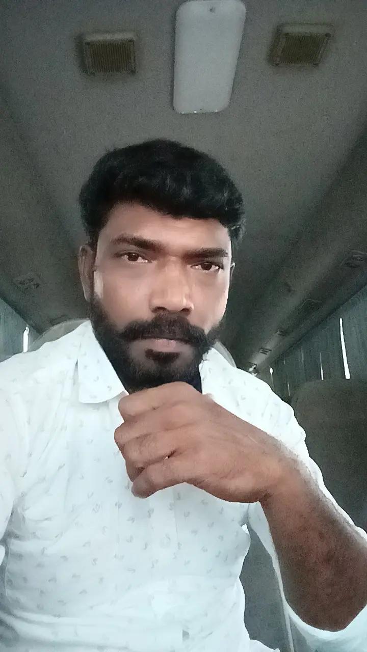 @j.பிரபாகரன் தமிழன்