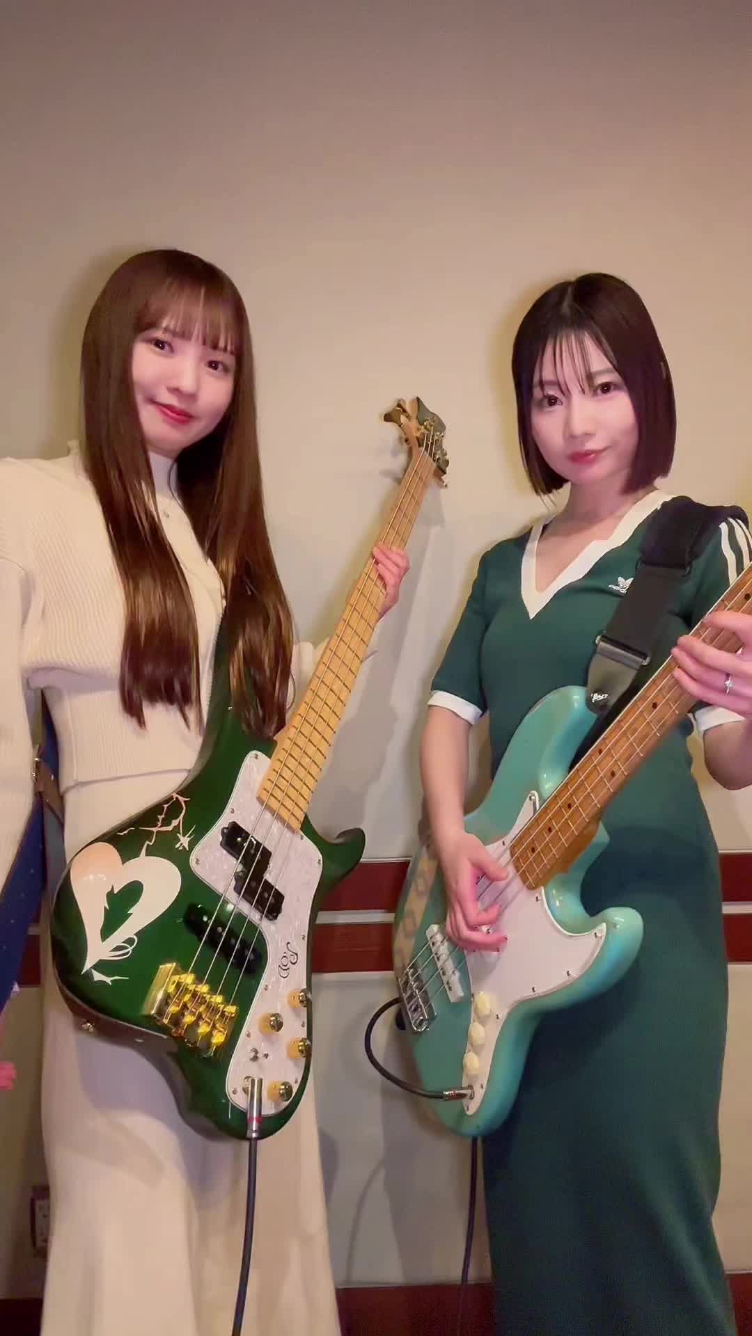 @SILENT SIREN (サイサイ)