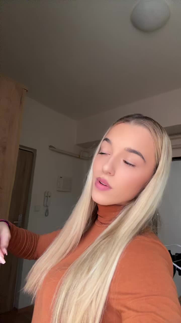 @_Nikkaa_20