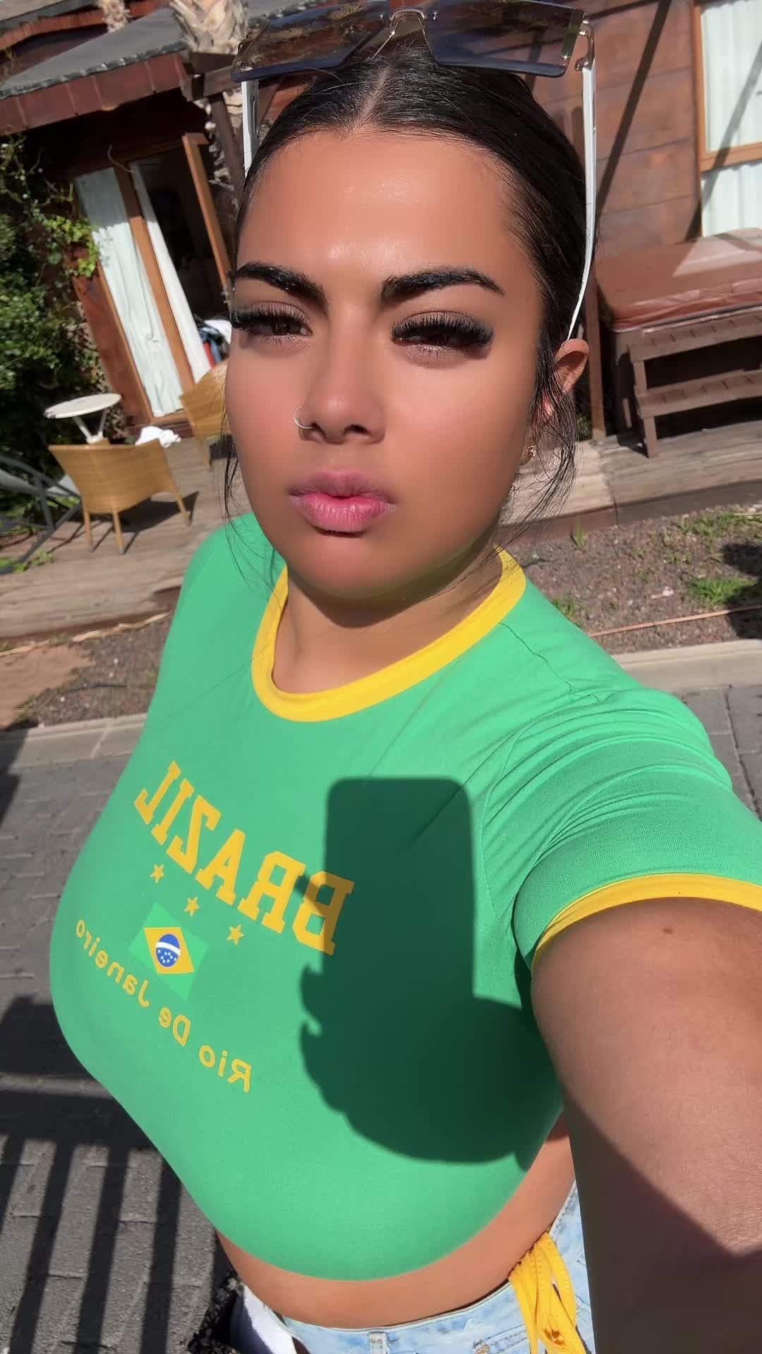 @shahira 😘