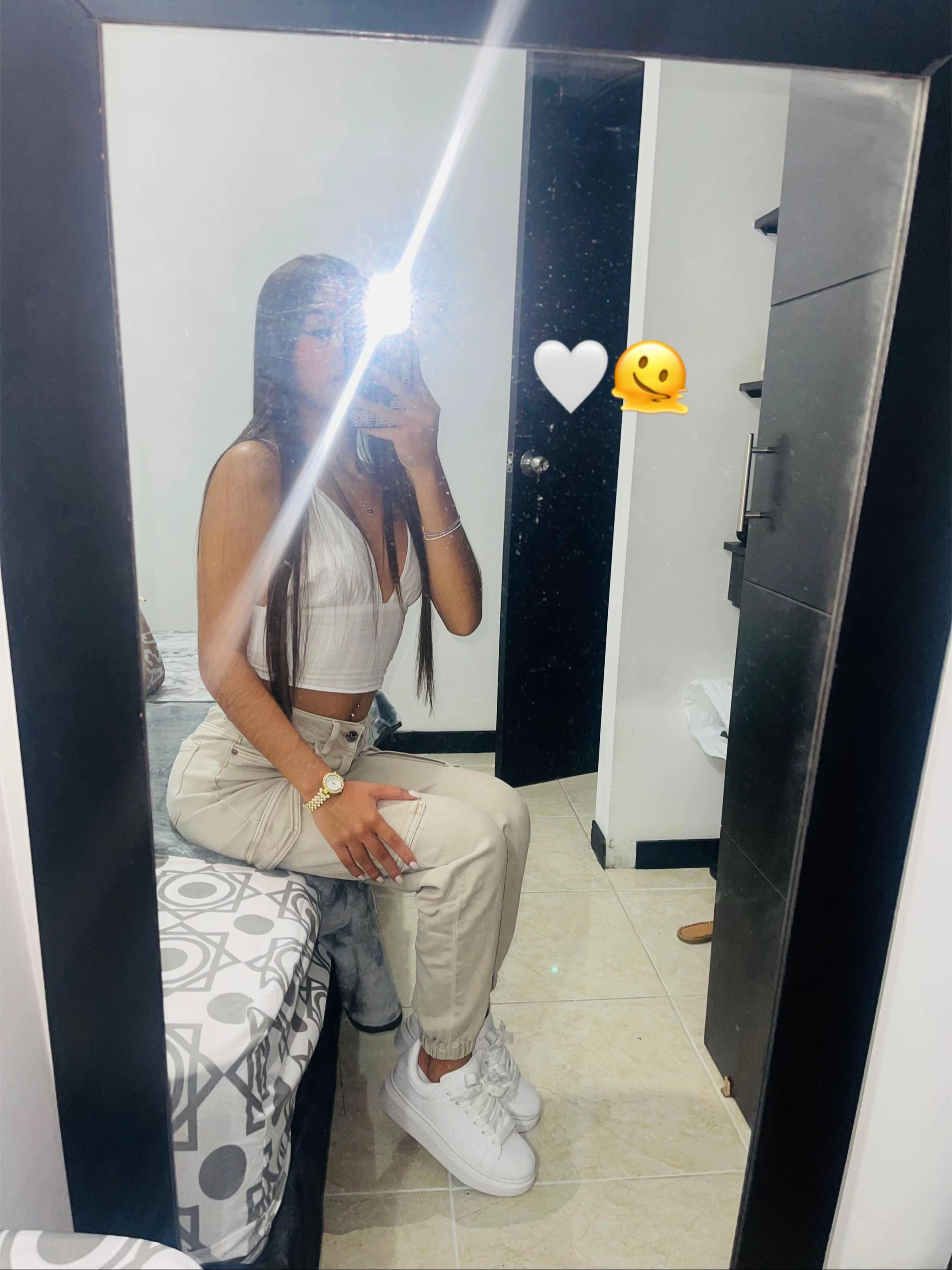@Dey🤍