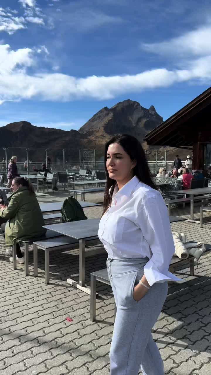 @fazeelaabbasi_