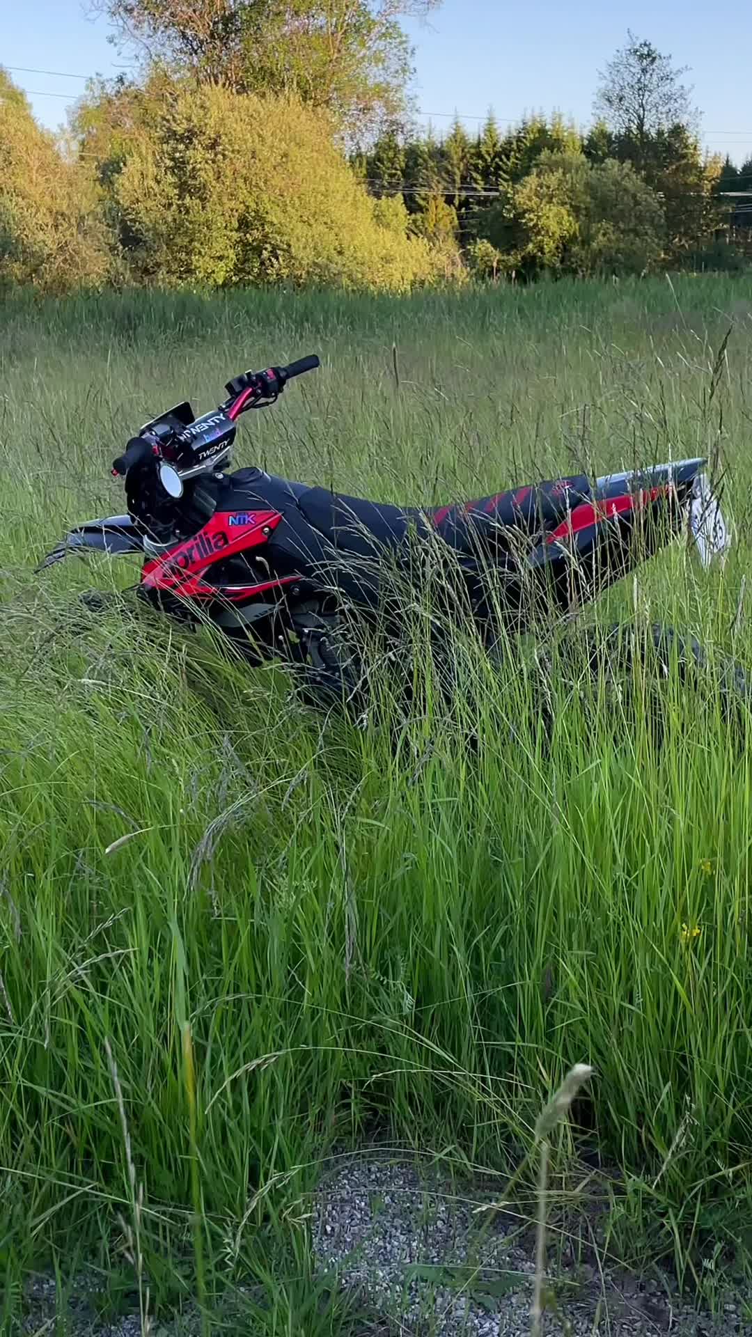 @HajperMoto