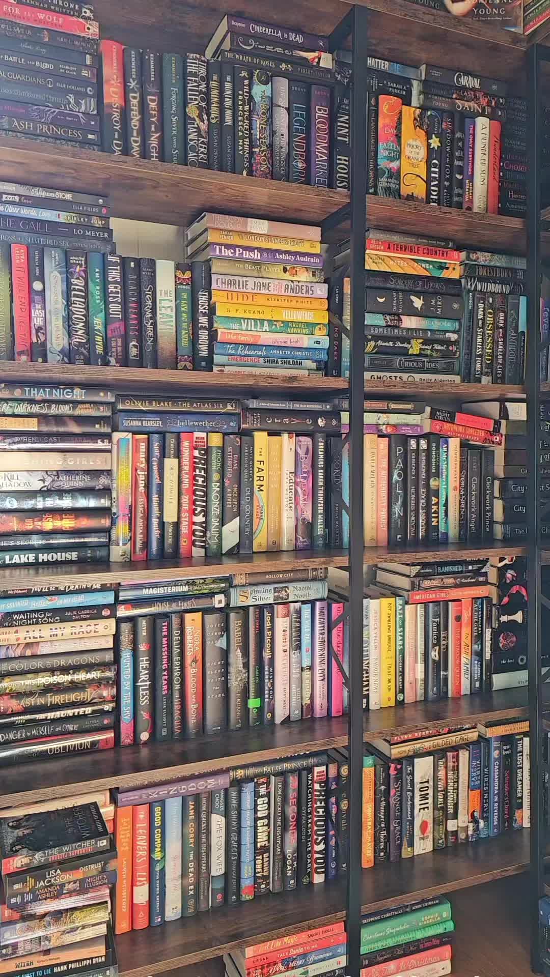 @SecullaBooktok