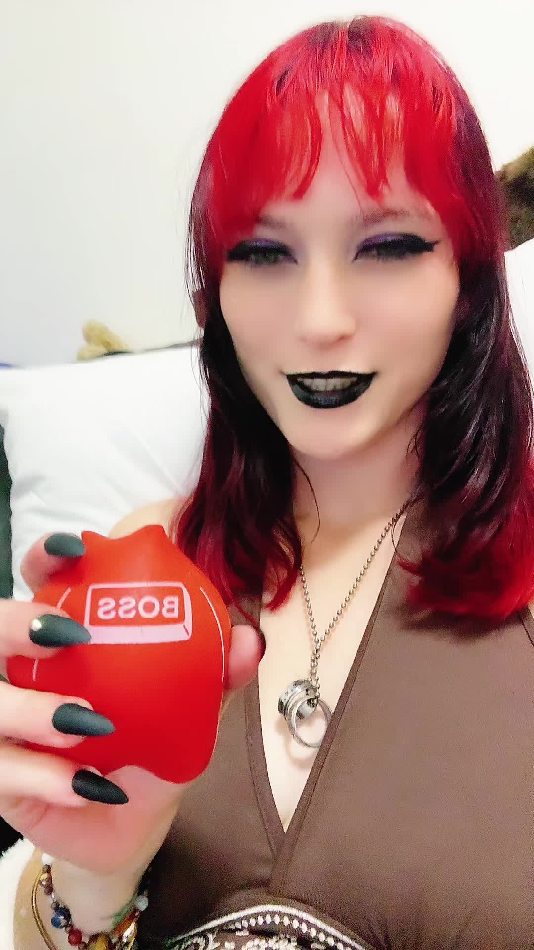 @𝕯𝖆𝖎𝖘𝖞&rsquo;𝖟 𝕯𝖚𝖓𝖌𝖊𝖔𝖓🐉