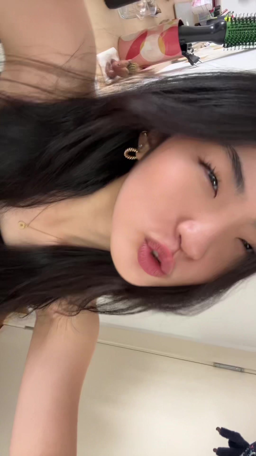 @lari