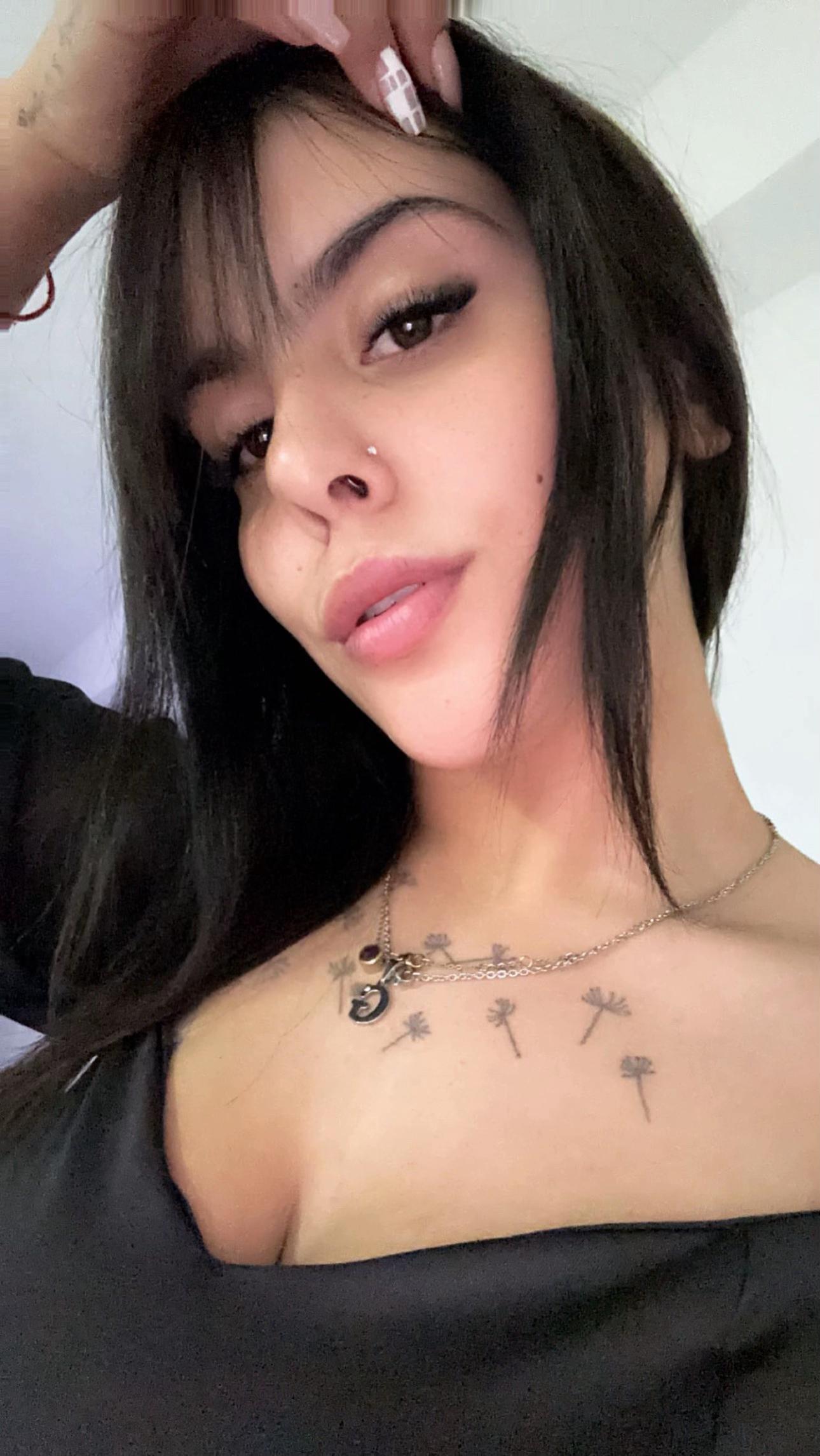 @Madison silvera🧏🏻&zwj;♀️