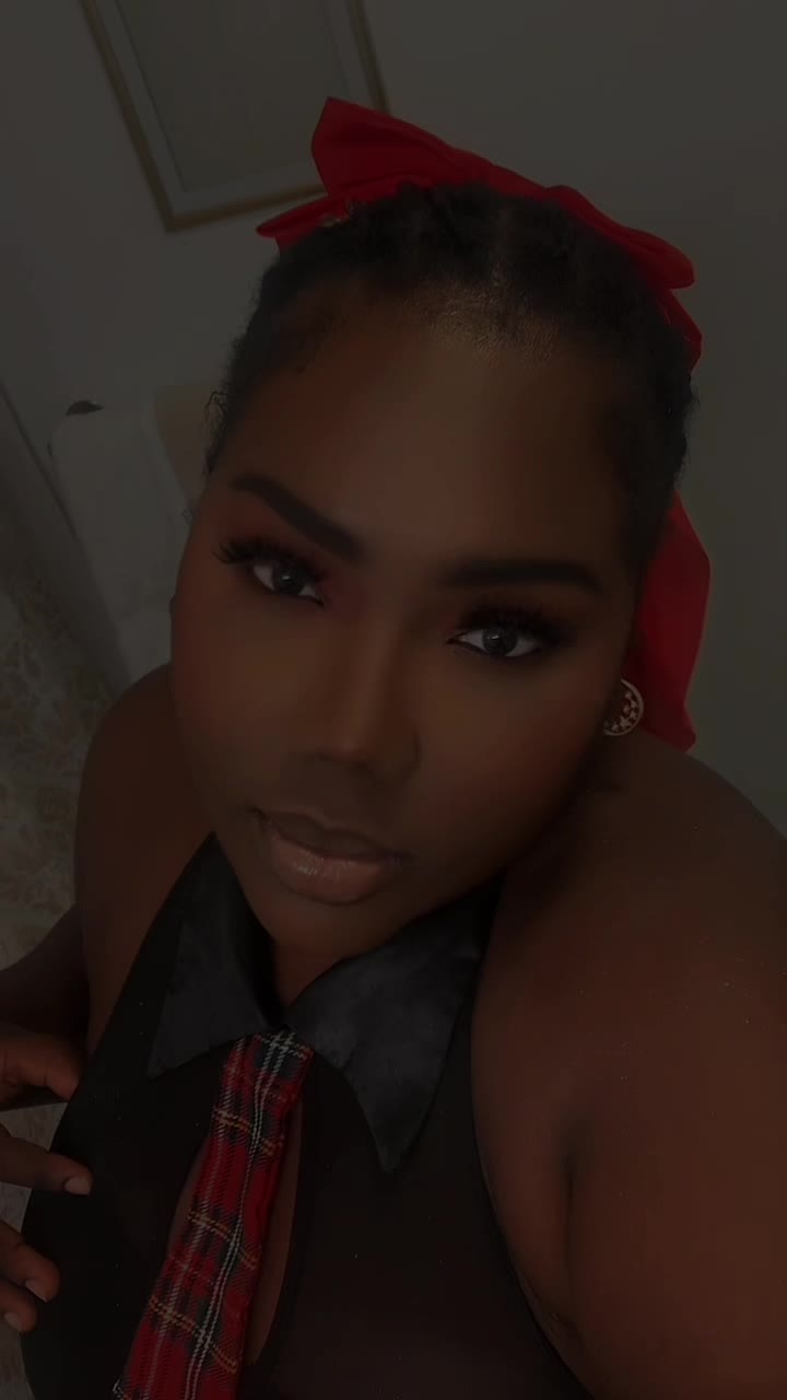 @♓️🦋〰️ESTHE&reg;️L🅰️NDE〰️🦋🐘💜