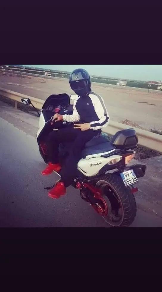 @𝗦𝗔𝗡𝗧𝗔 🕸️𝗖𝗥𝗨𝗭🇩🇿🇫🇷