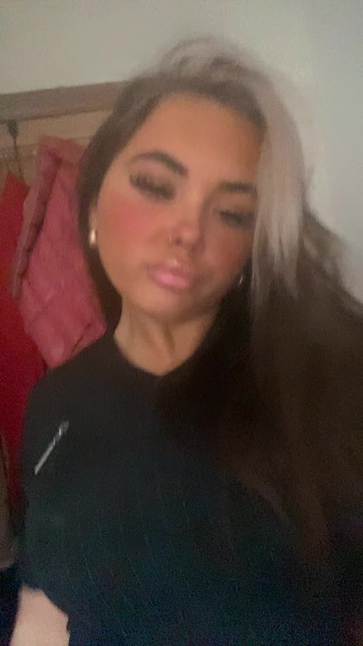 @Madison👸🏽🍒