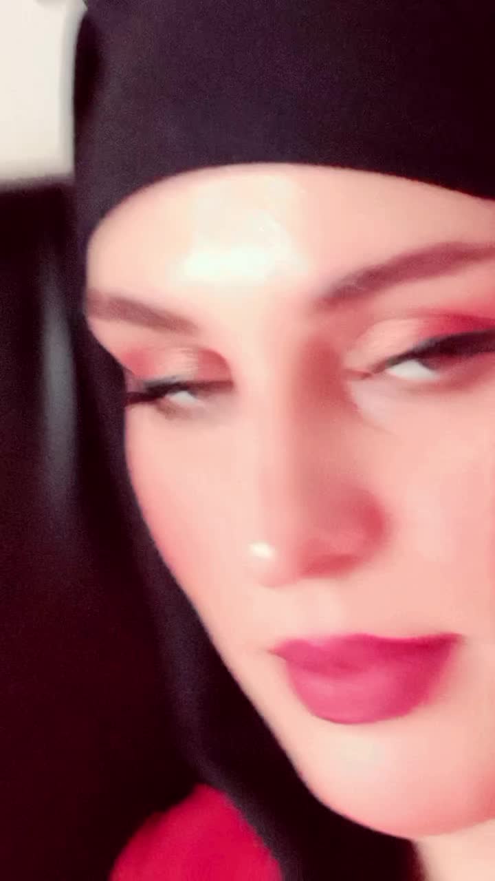 @زيزي عزيزة .