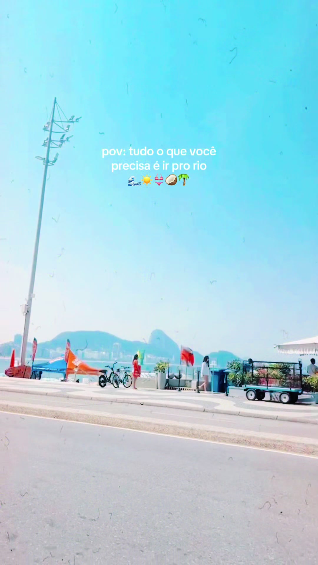 @laura
