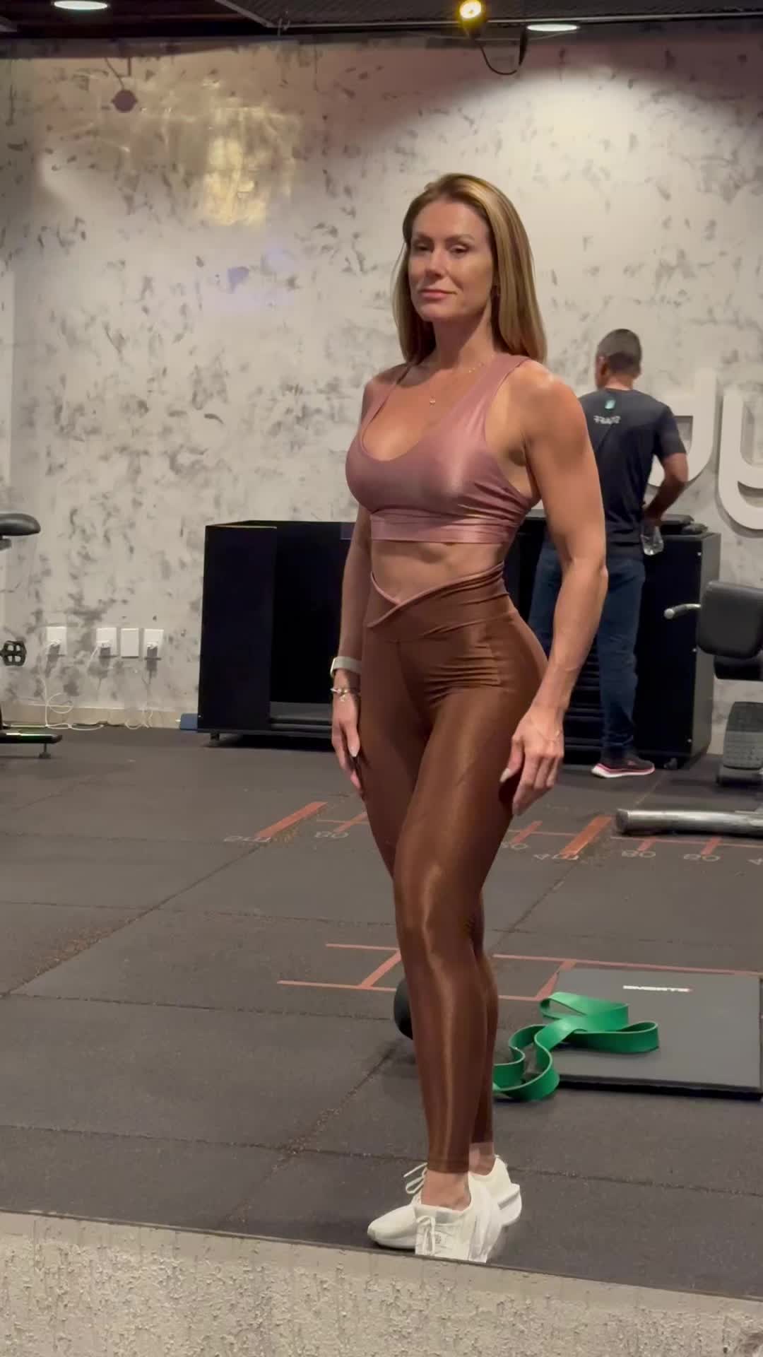 @SuzanaSchott