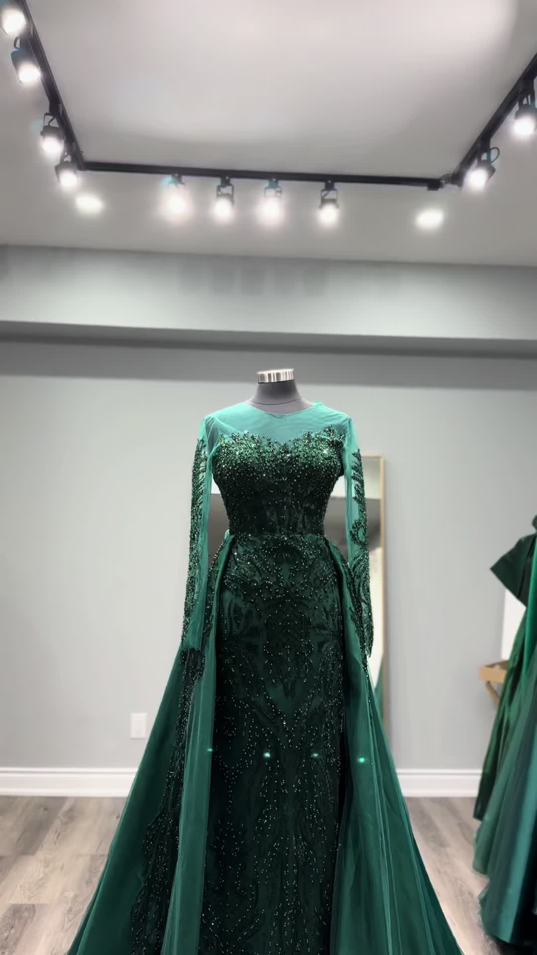 @Emerald Couture Dress Inc.