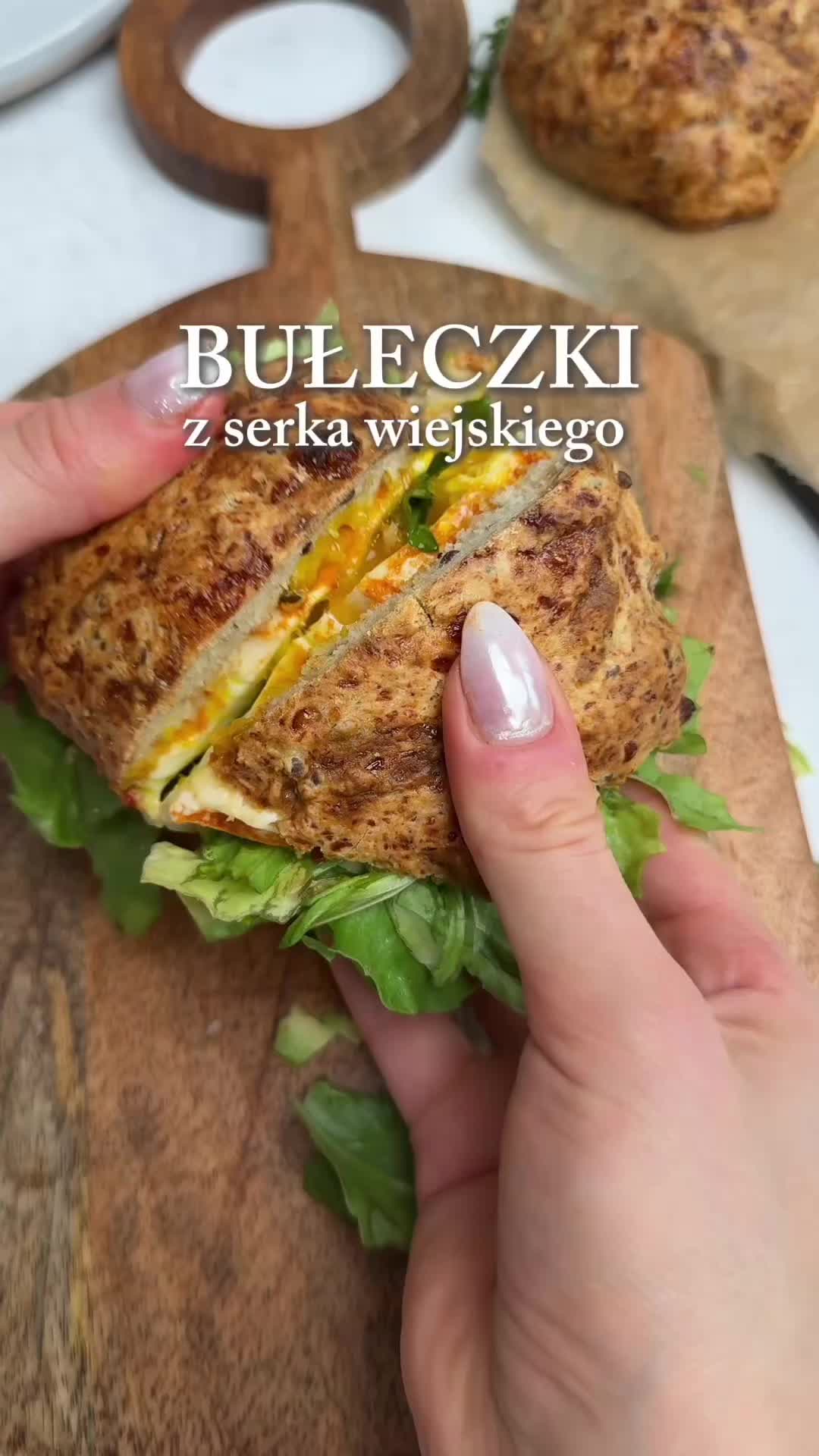 @Kamila 🤎