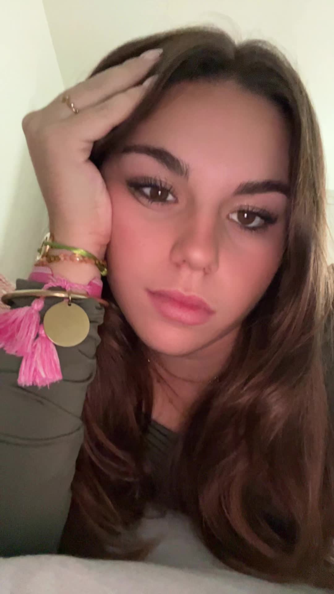 @𝔸𝕝𝕚𝕩 💫