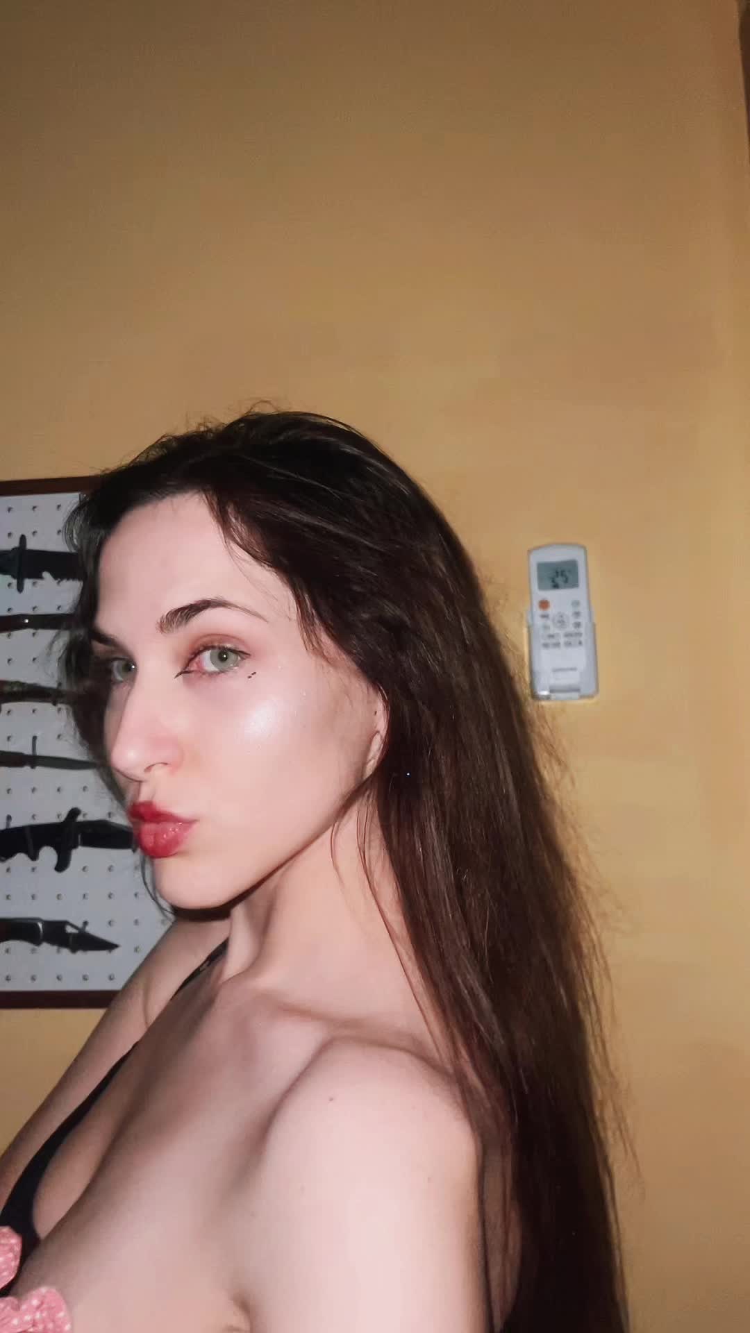 @.SILENT.MOON_🌙🔮