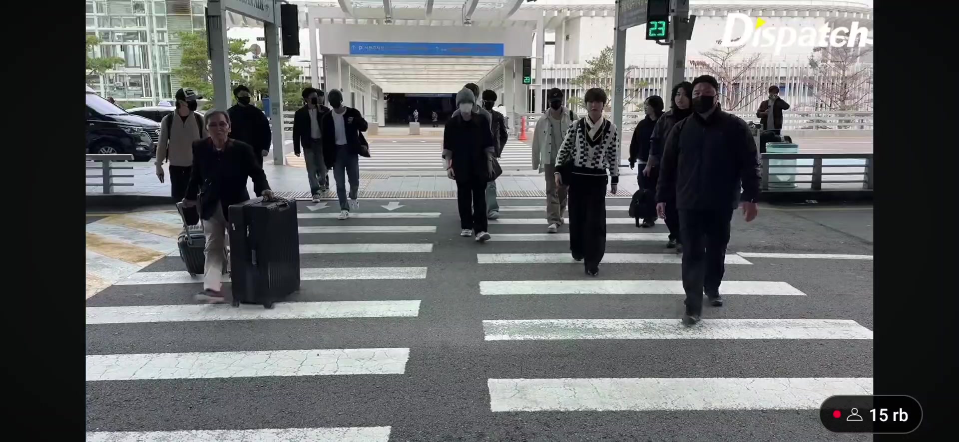@Re.☘︎ ˖꙳