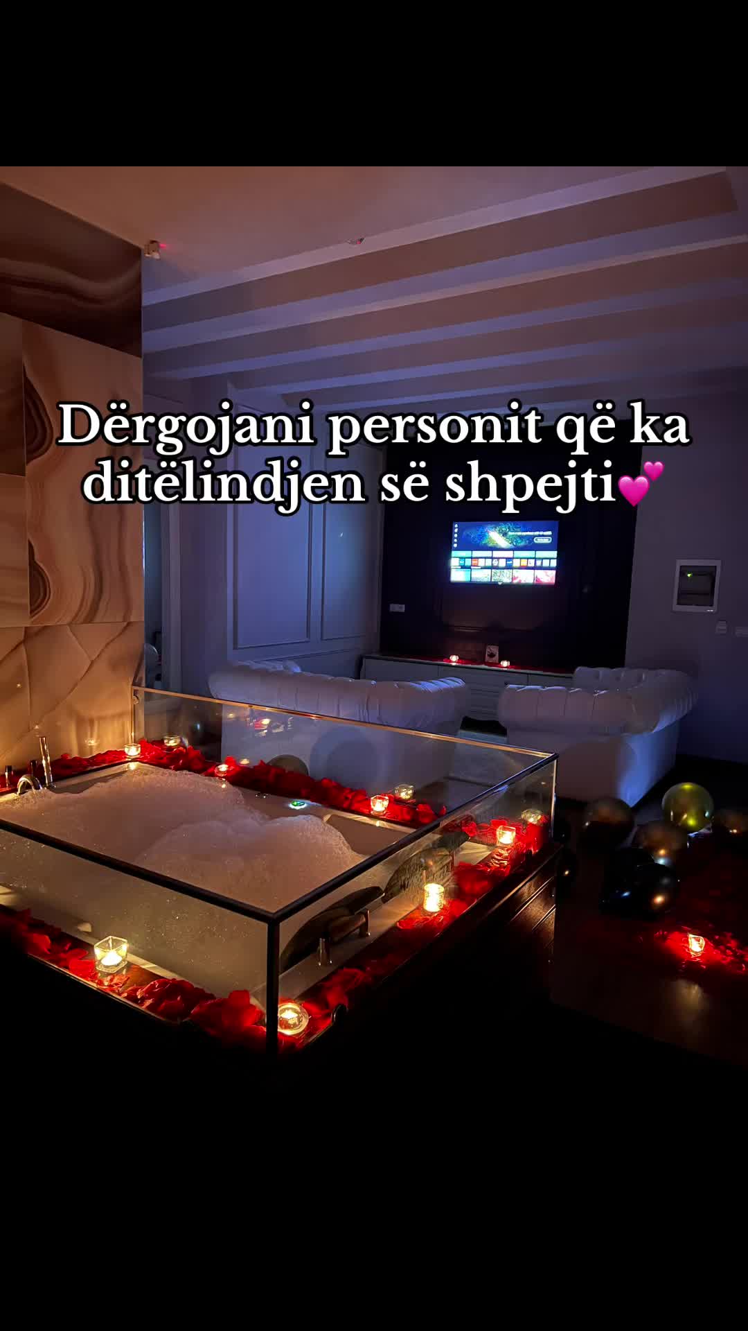 @hoteldaku