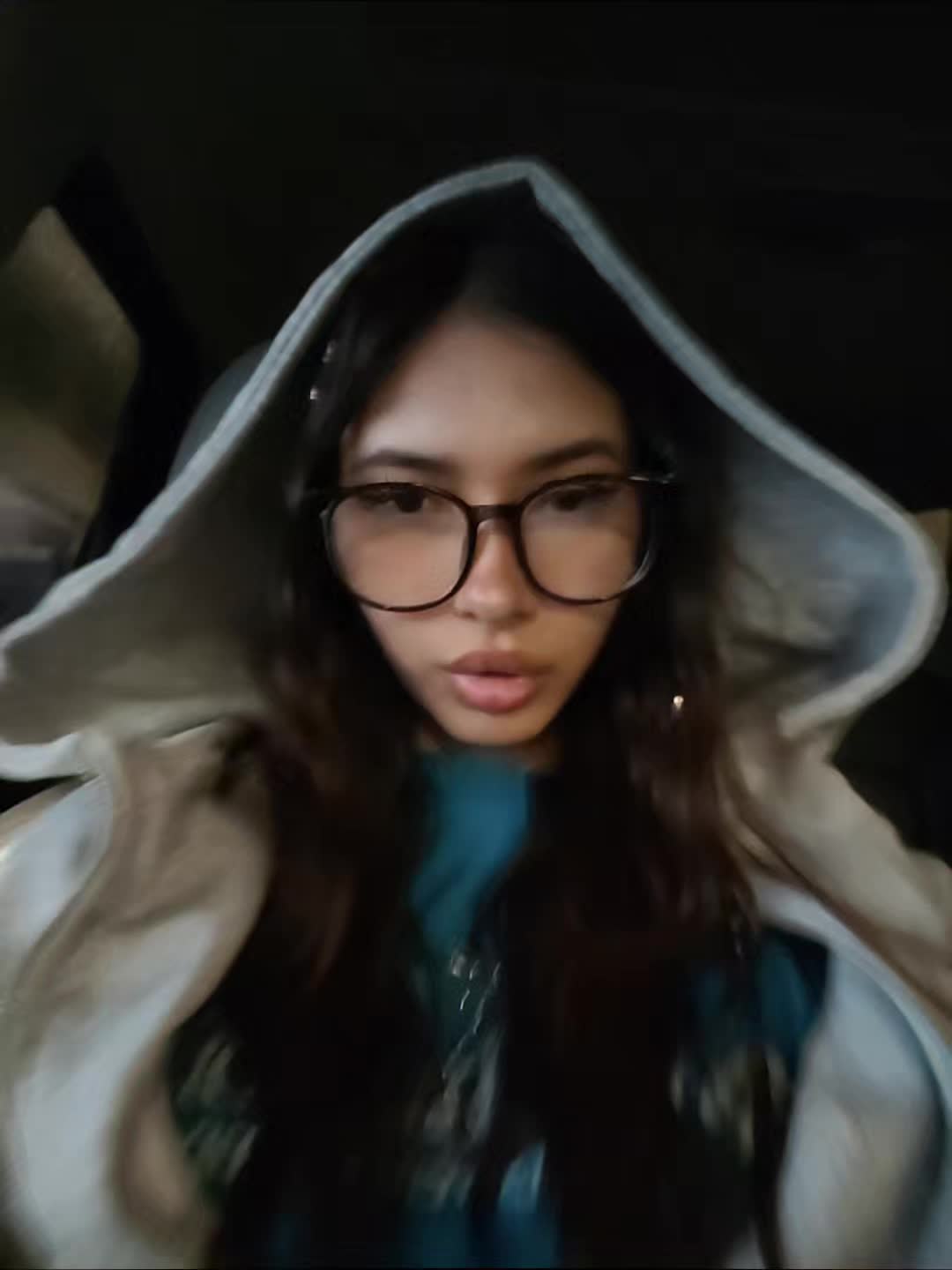 @www.akucjj