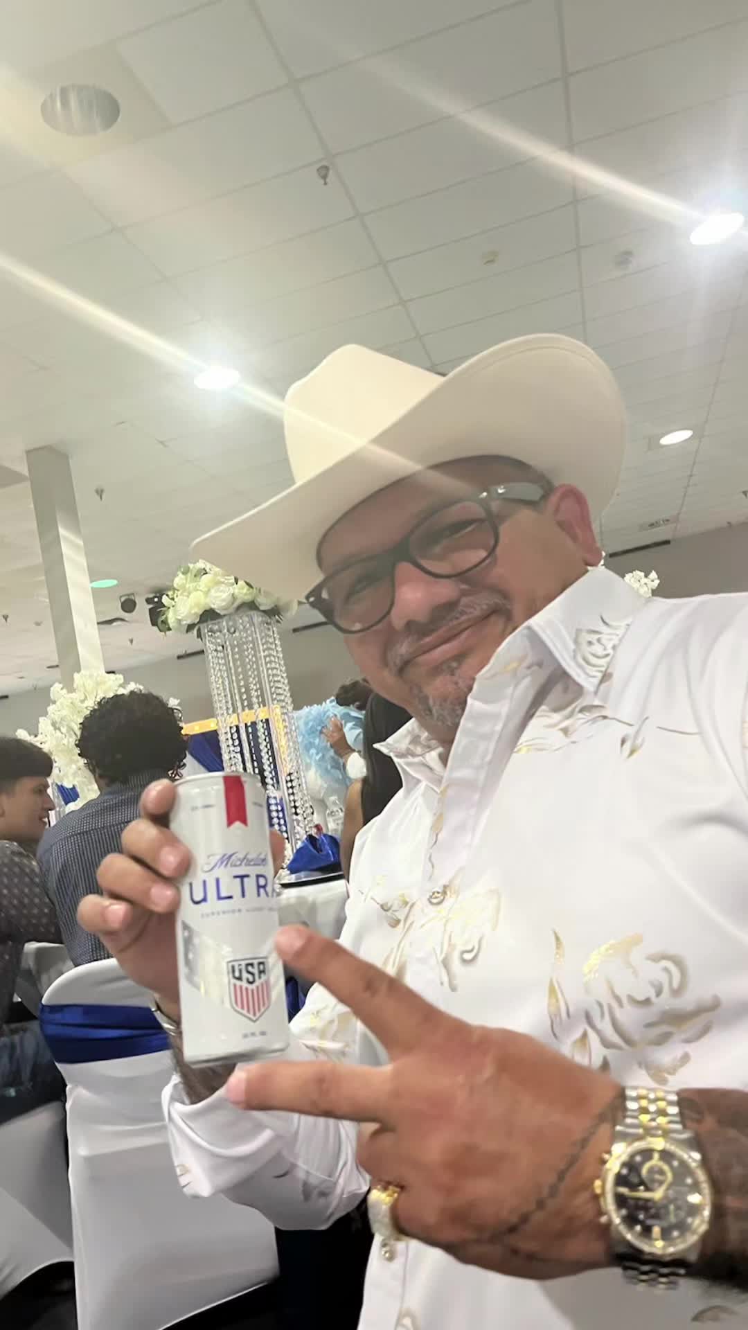 @Pablo Anguiano275