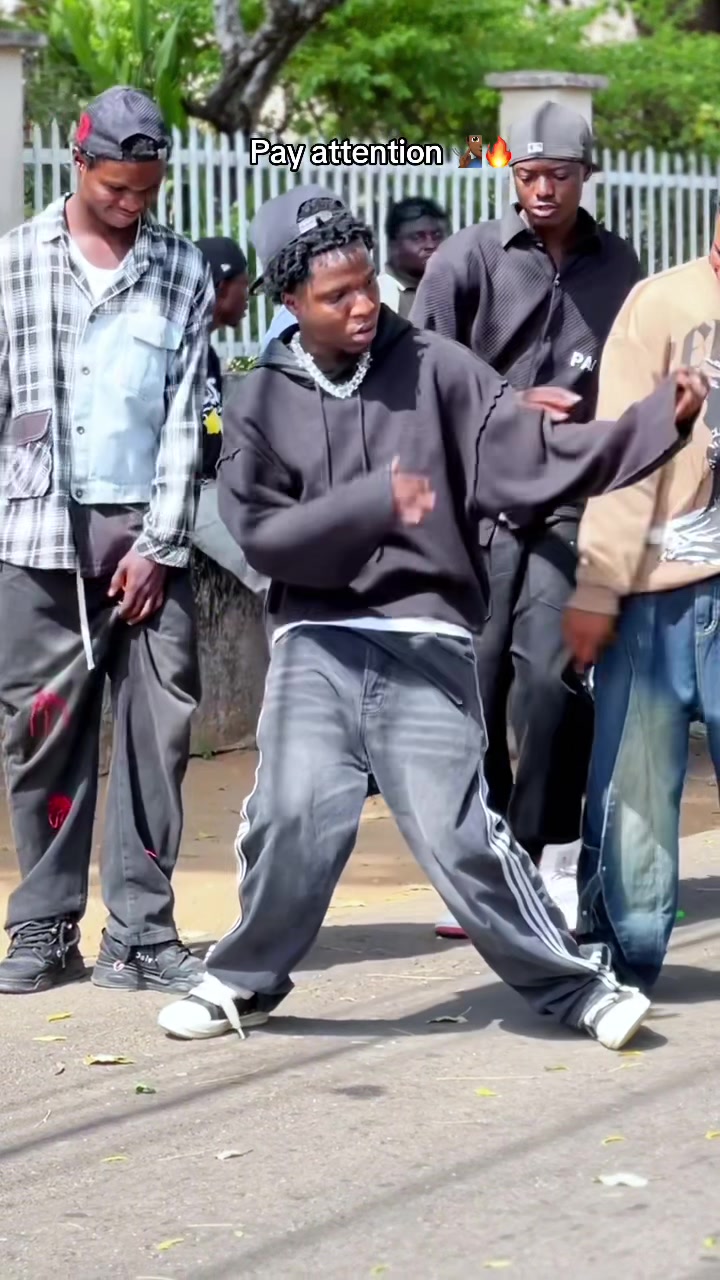 @Drizzygotmoves