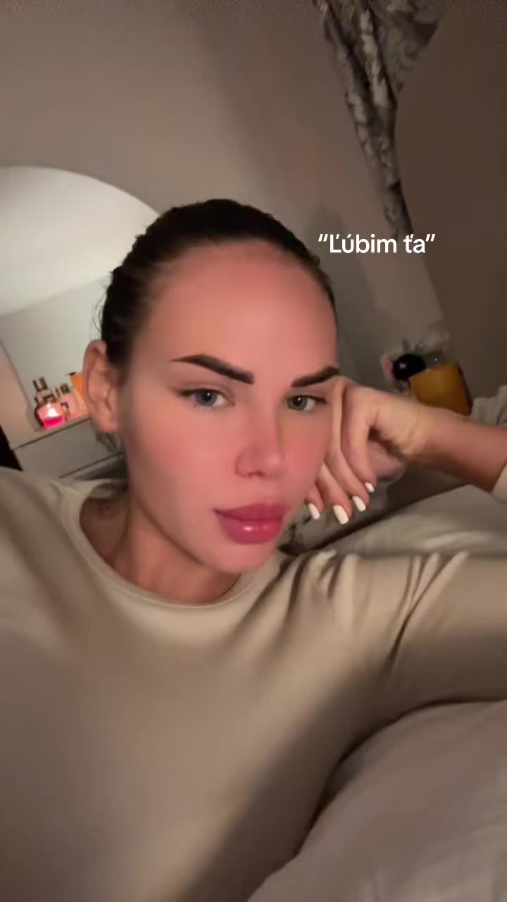 @Veronnia🖤