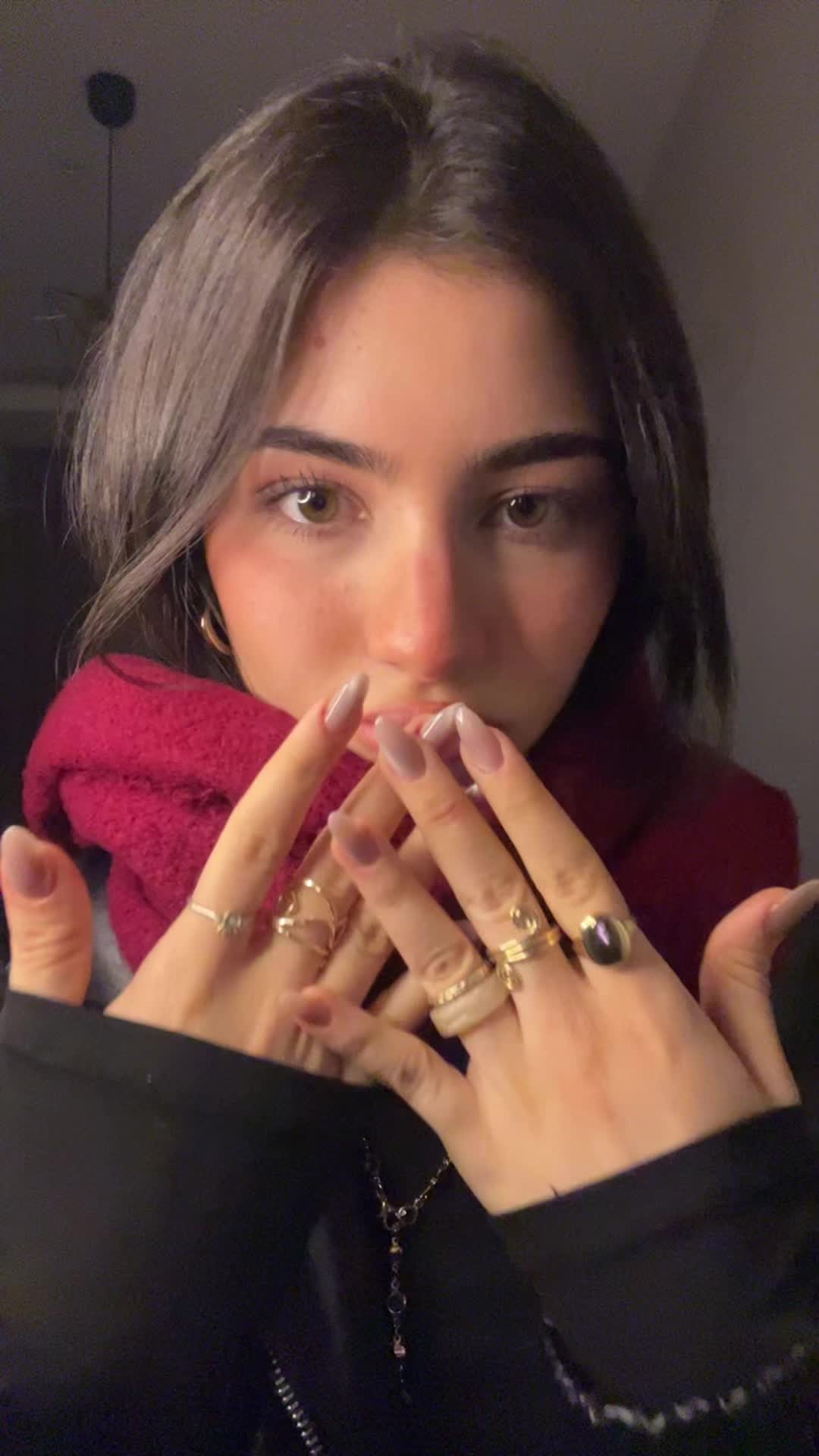 @dilarakaraarslann