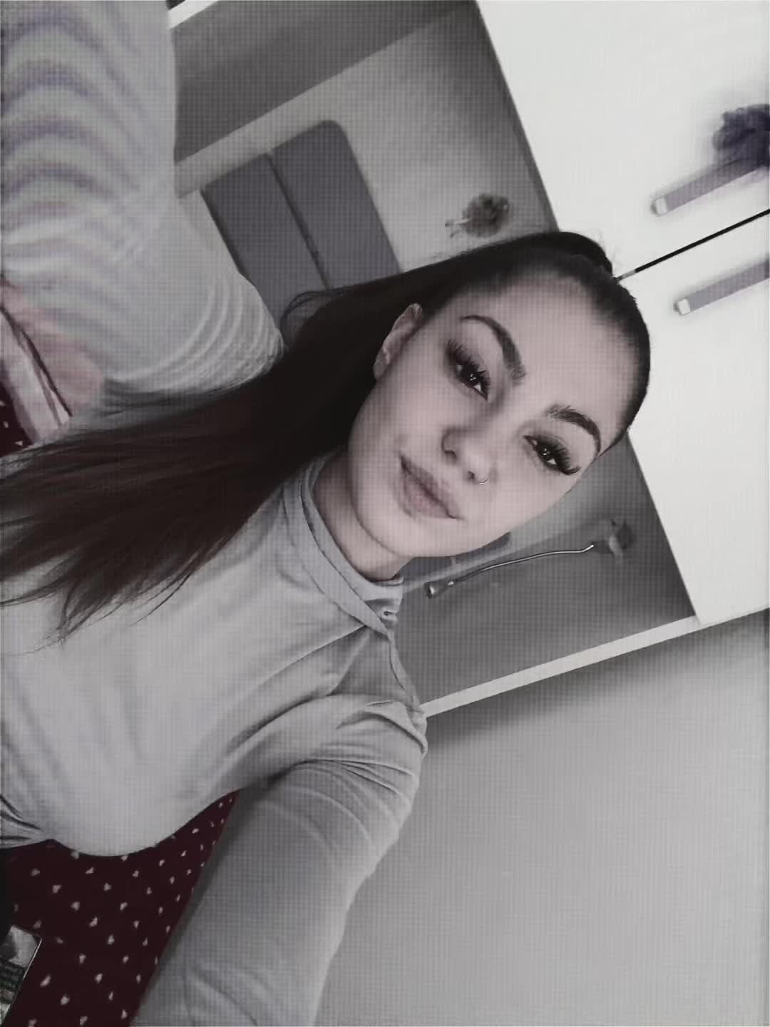 @🦇Marika Arciuli🦇