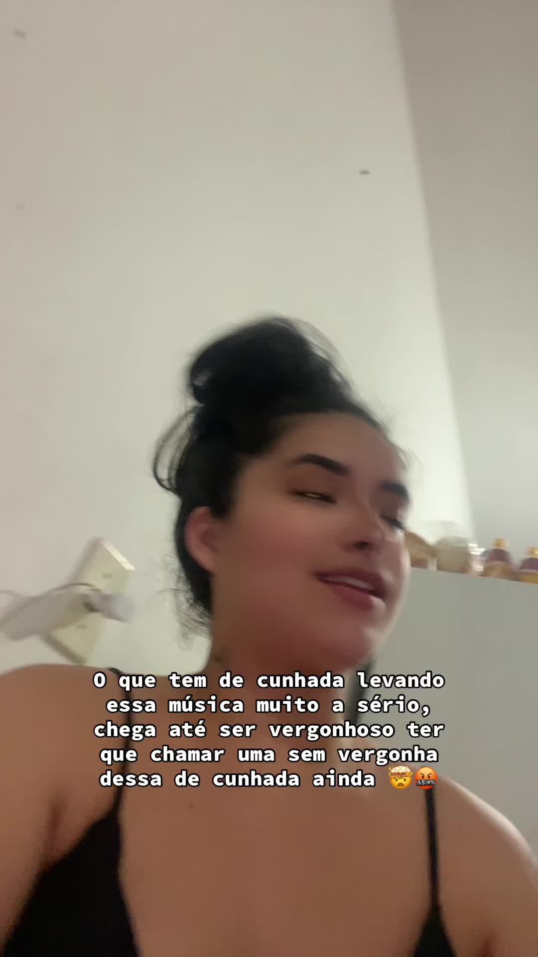@J&eacute;s