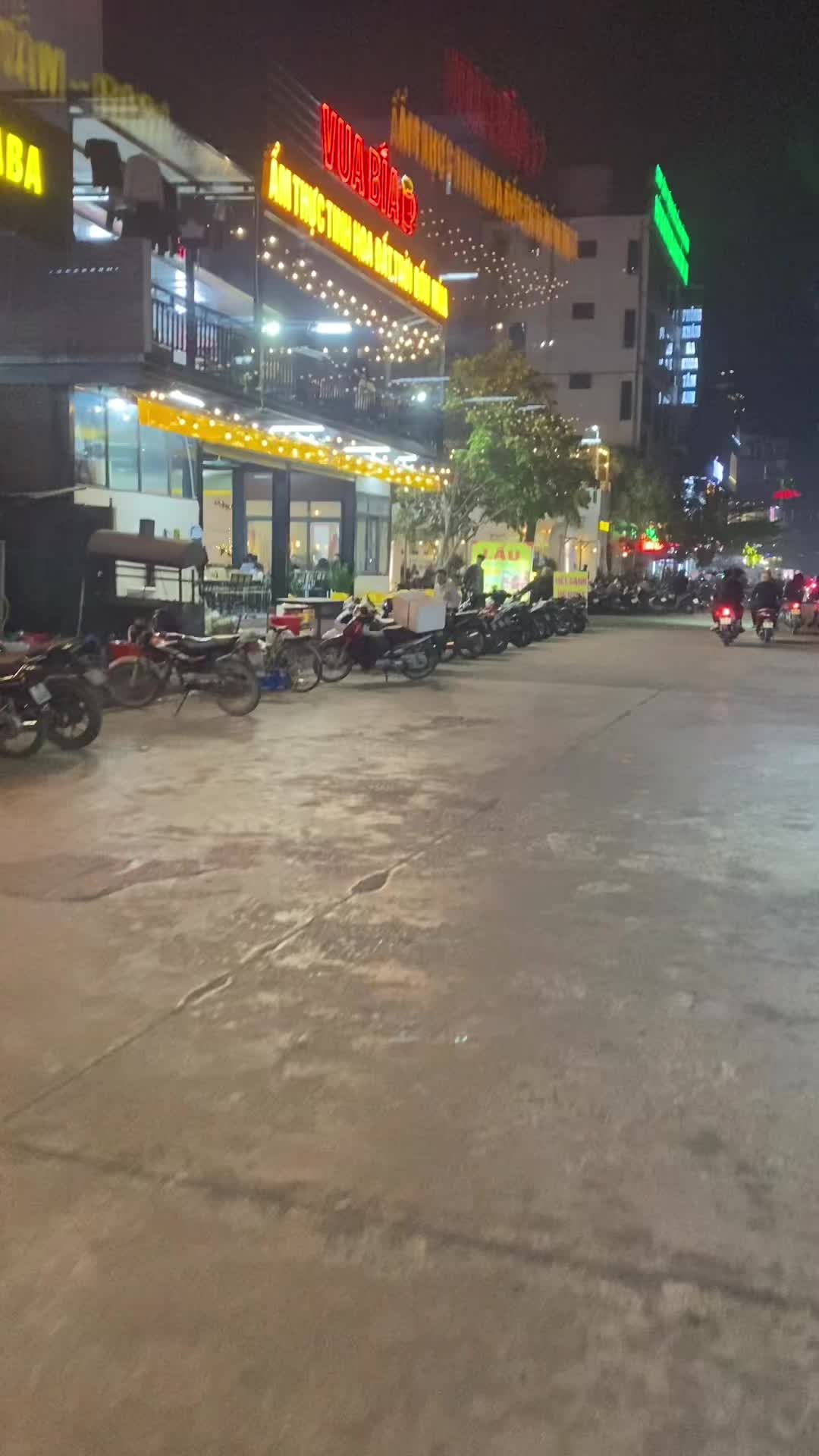 @Hồng hạnh 🥰