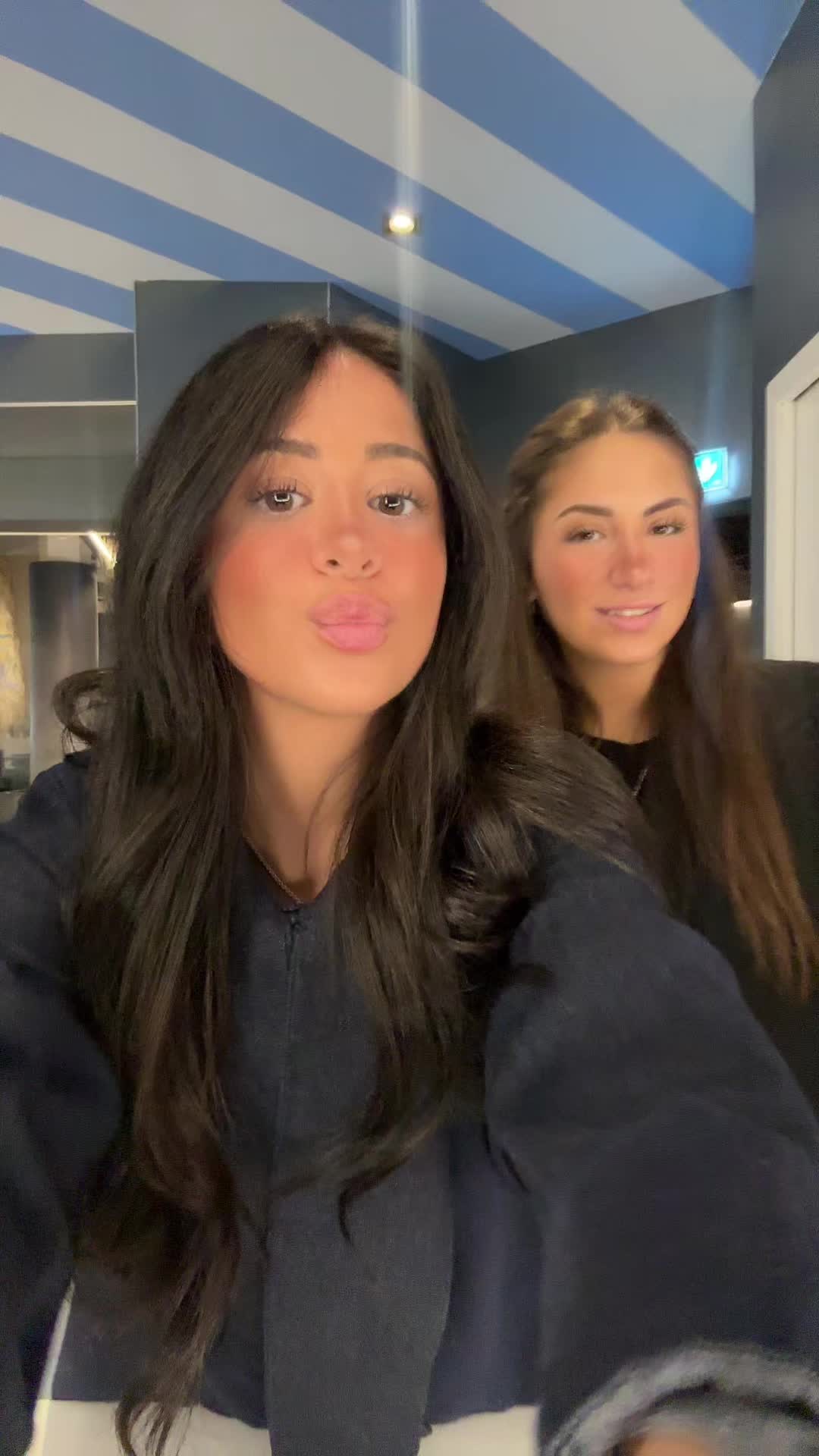 @_azeroualkelly