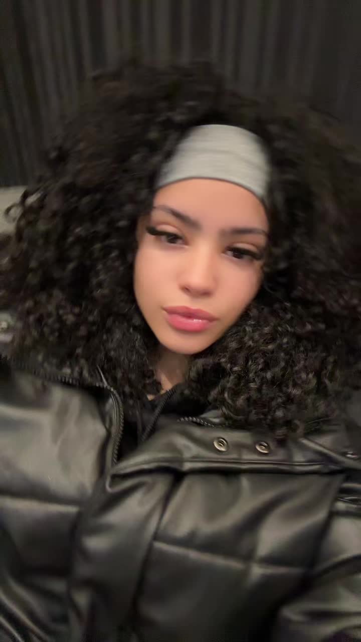 @xo.la.la