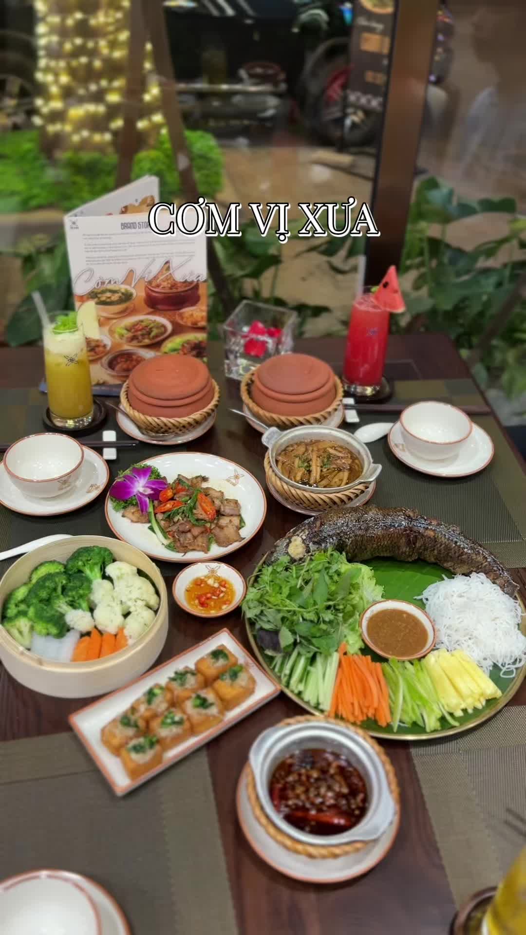 @Xu&acirc;n ăn g&igrave; đấy 😋