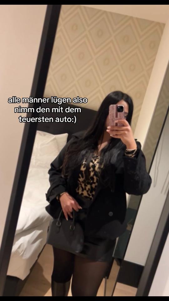 @sophia