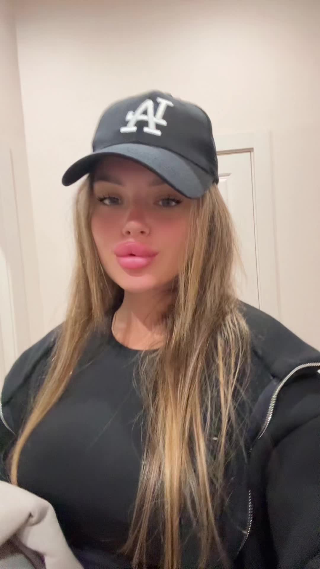 @Анастейша👄