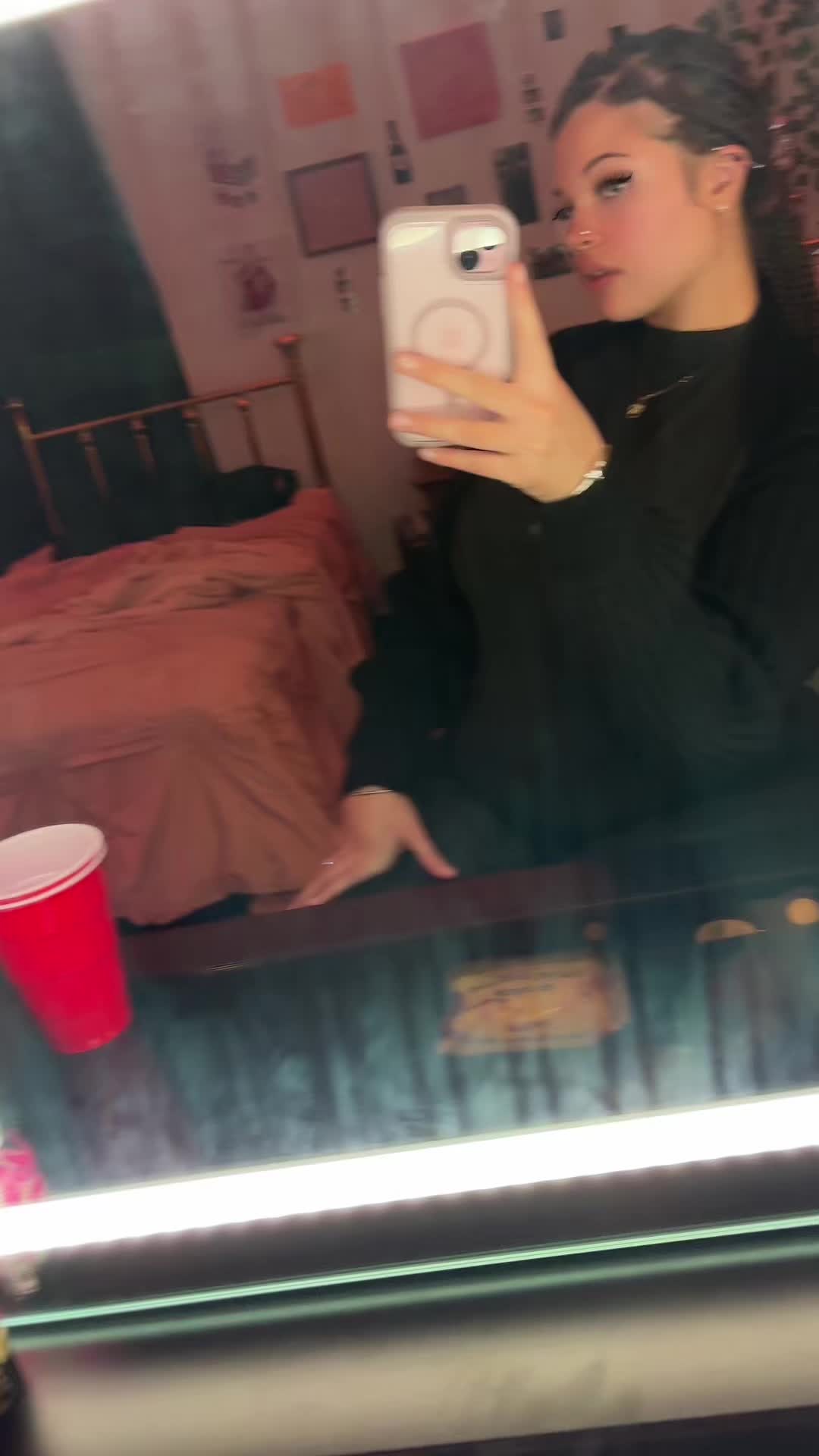 @DatGirlAdrii