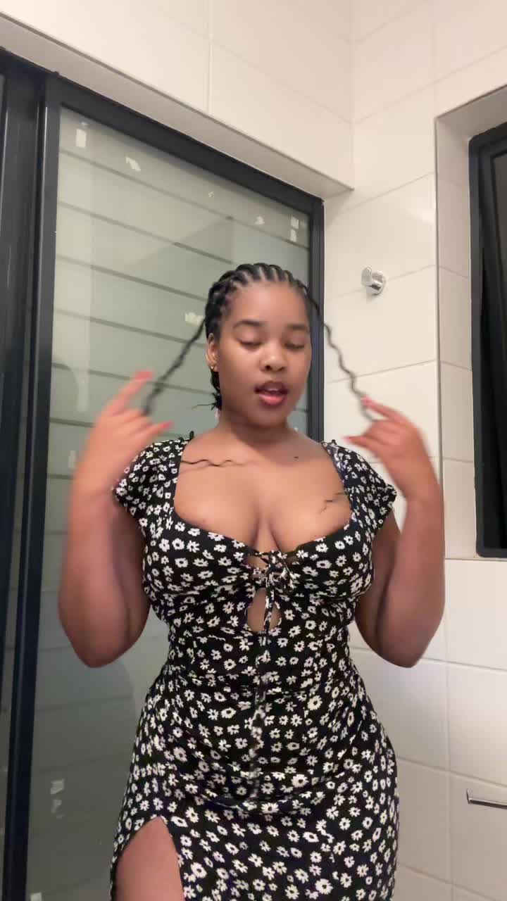 @Lelo