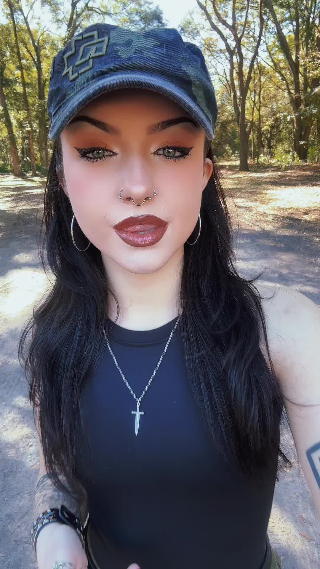 @𝔪𝔞𝔦𝔩𝔢♡