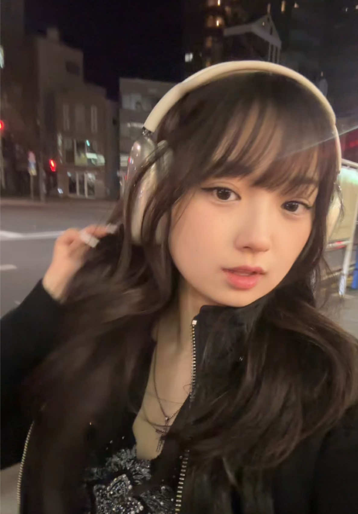 @Litty