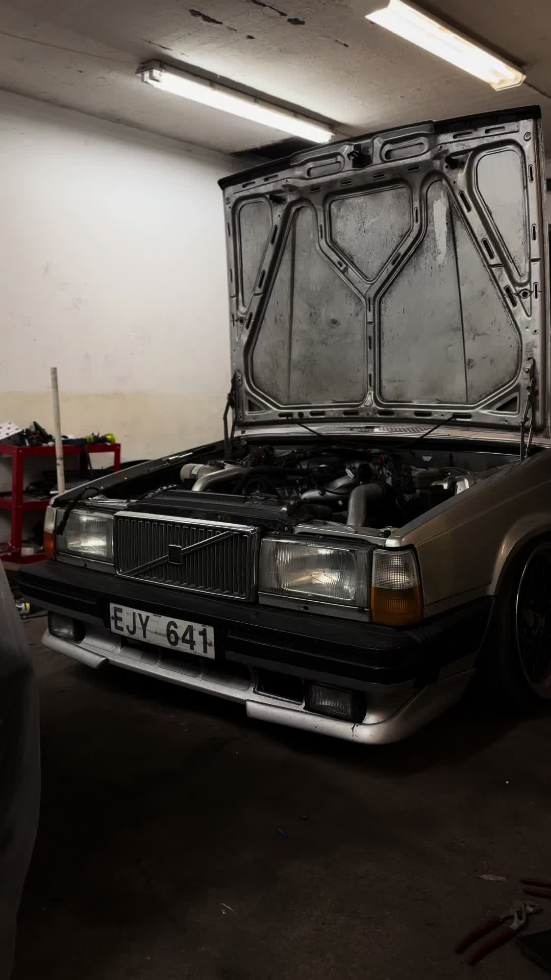 @Elliotwikstrom