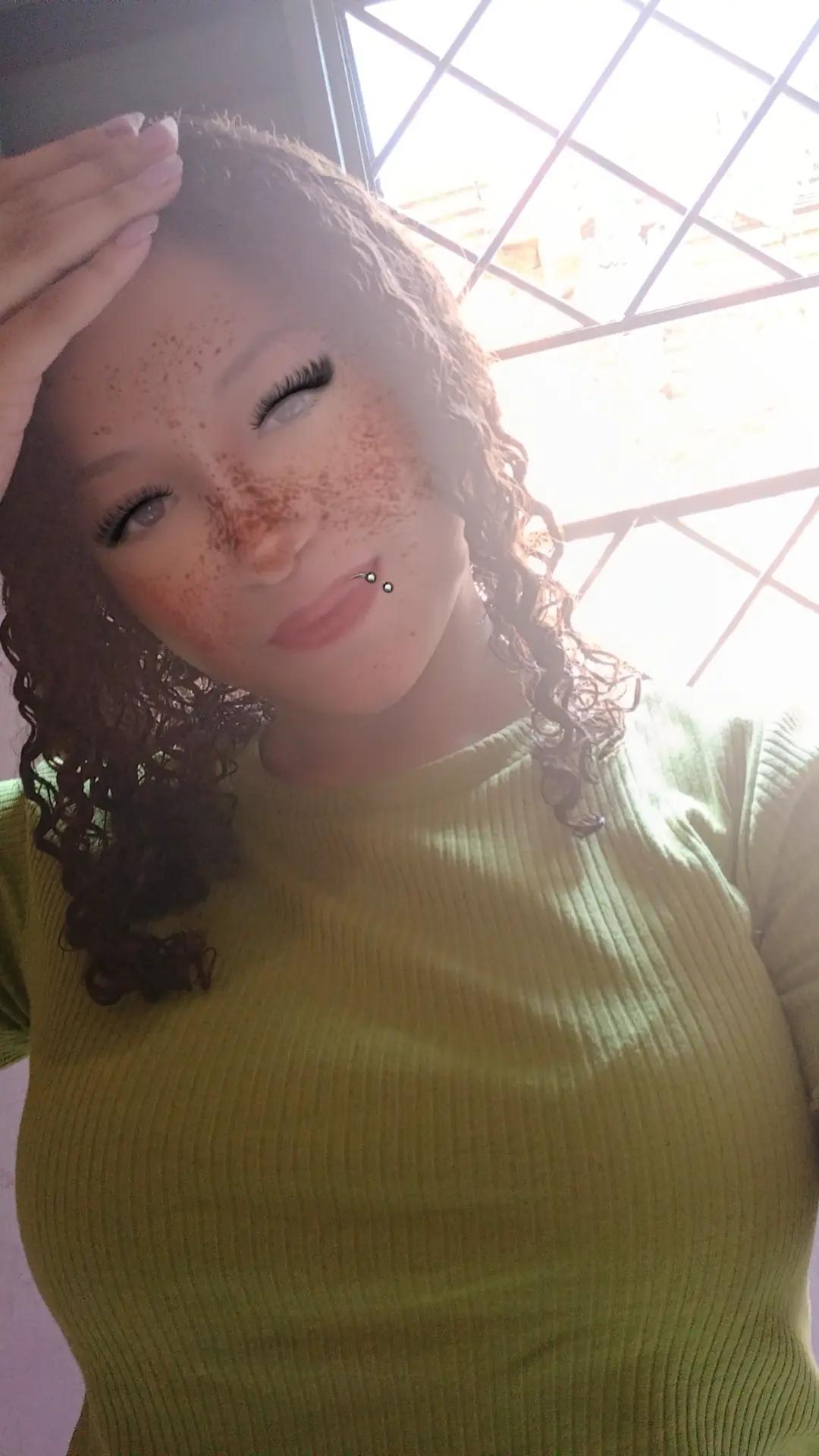 @Lara💘