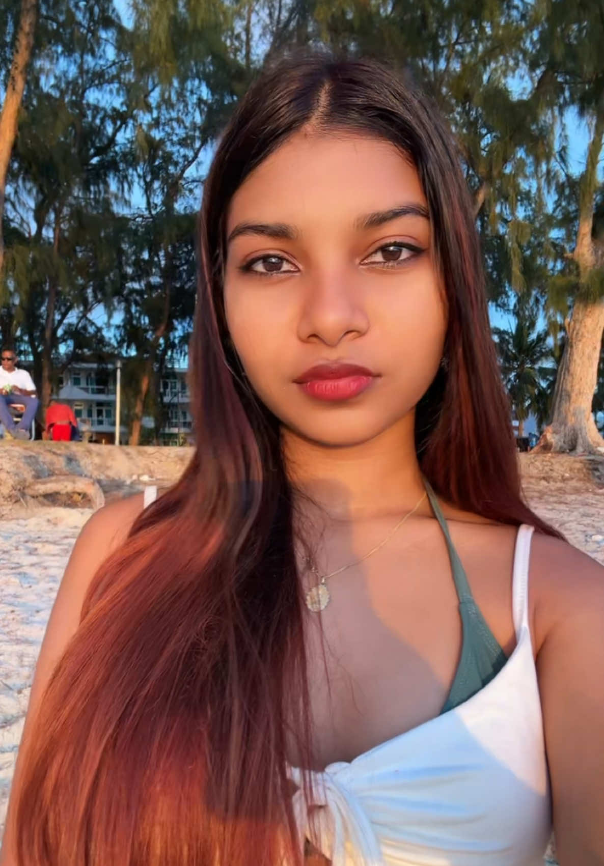 @Richa🪬