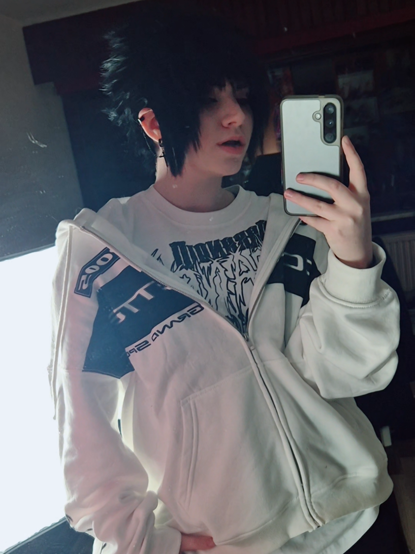 @Aki 🍁