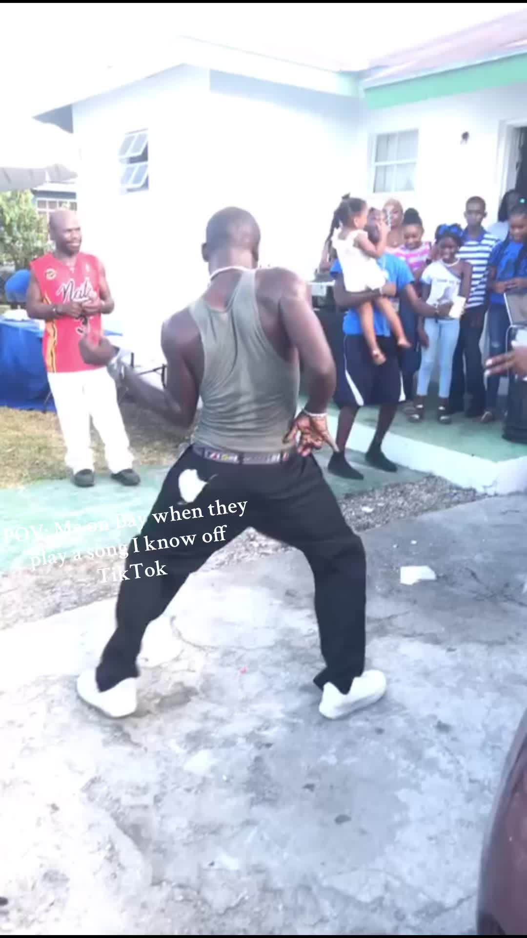 @🇧🇸❤️Antoinique